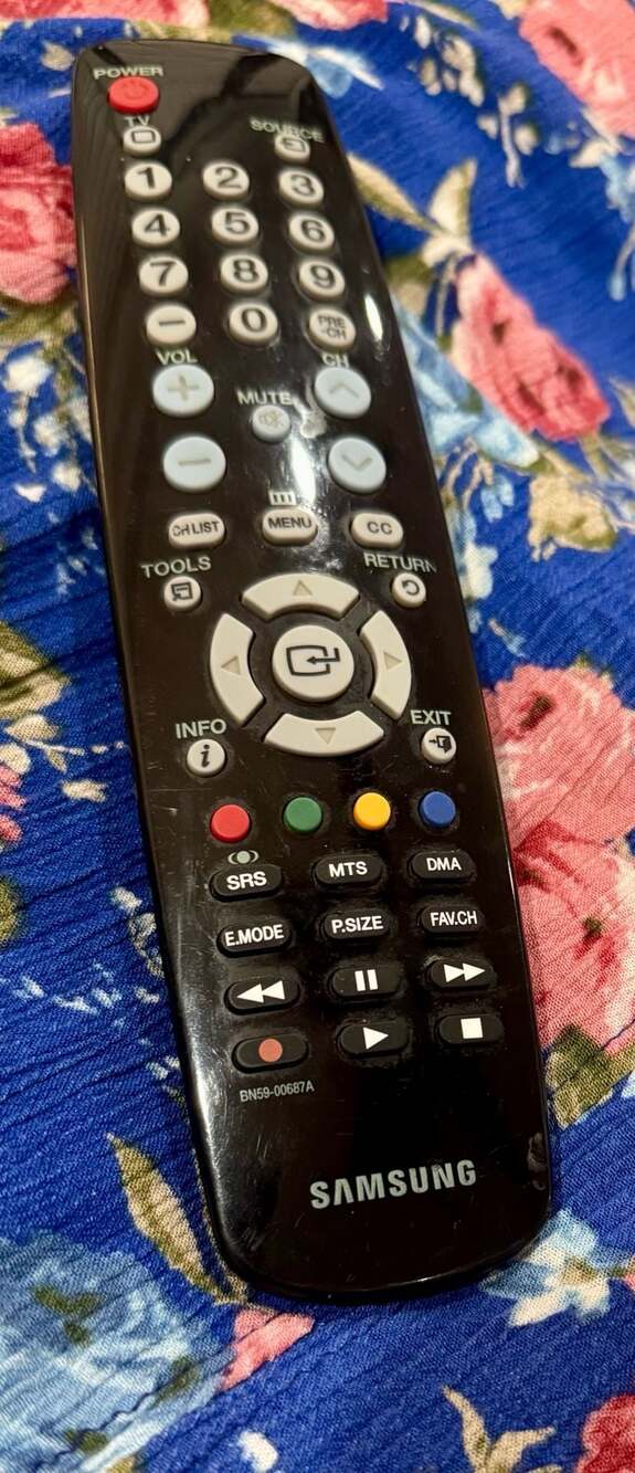 Samsung BN59-00687A TV Remote Control